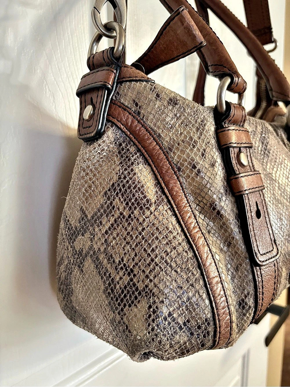 Fossil Maddox Python Satchel - Picture 6 of 14